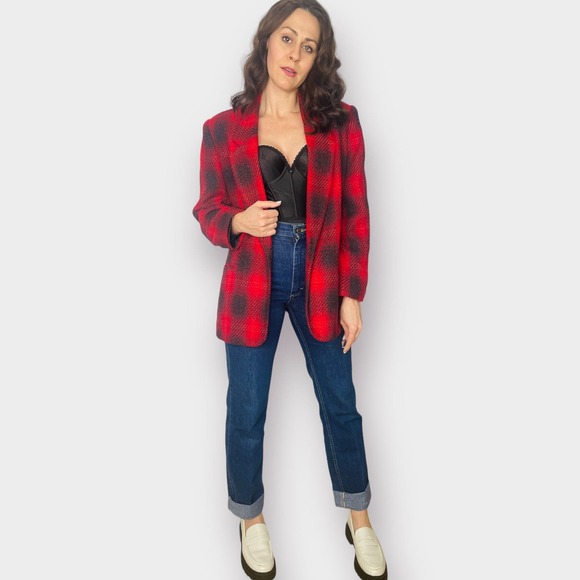 90s B T Traditions Red and Black Blazer - Picture 8 of 11